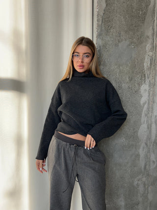 City Luxe Woolen Sweatshirt Charcoal Charm