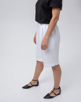 Ivory Breeze Elegance Bermuda Shorts - MONOD