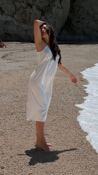 Ivory Dream Flowy Dress - MONOD