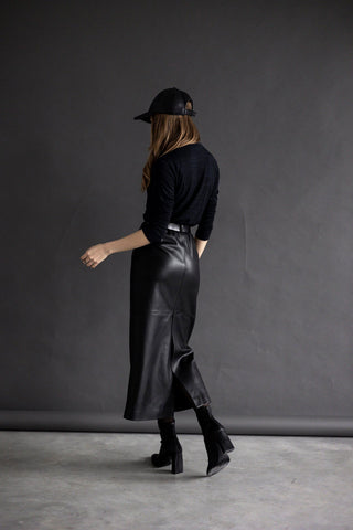 Noir Chic eco-leather skirt maxi - MONOD