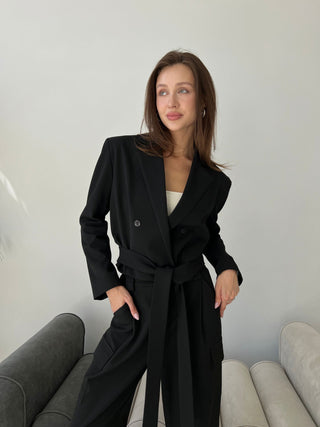Noir Obsidian deep black suit with cropped jacket - MONOD